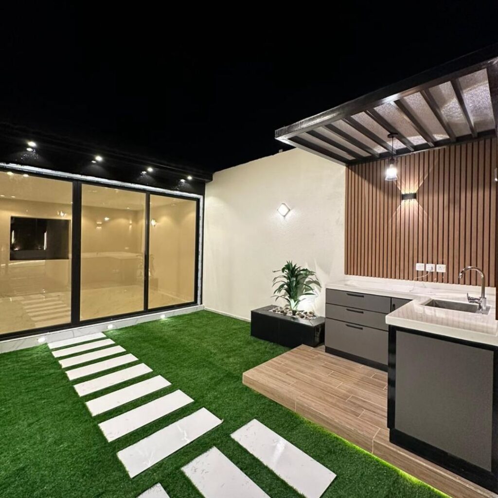 العشب الصناعي
